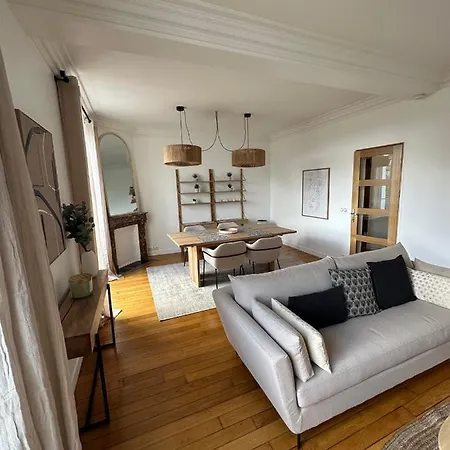 Grand 2 Pieces Apartment Enghien-les-Bains